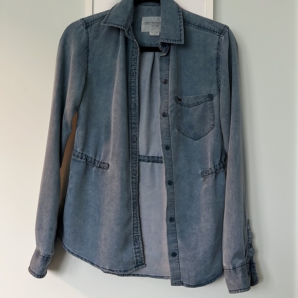 Obey Propaganda Chambray Denim Shirt- XS - Picture 1 of 11